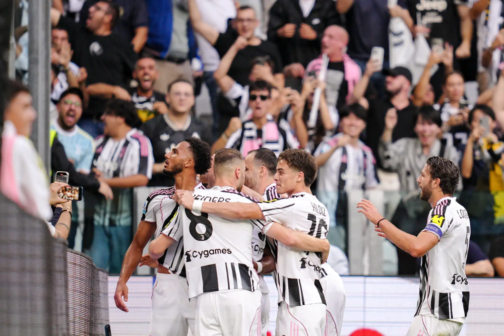 个团队的凝 个团队的凝