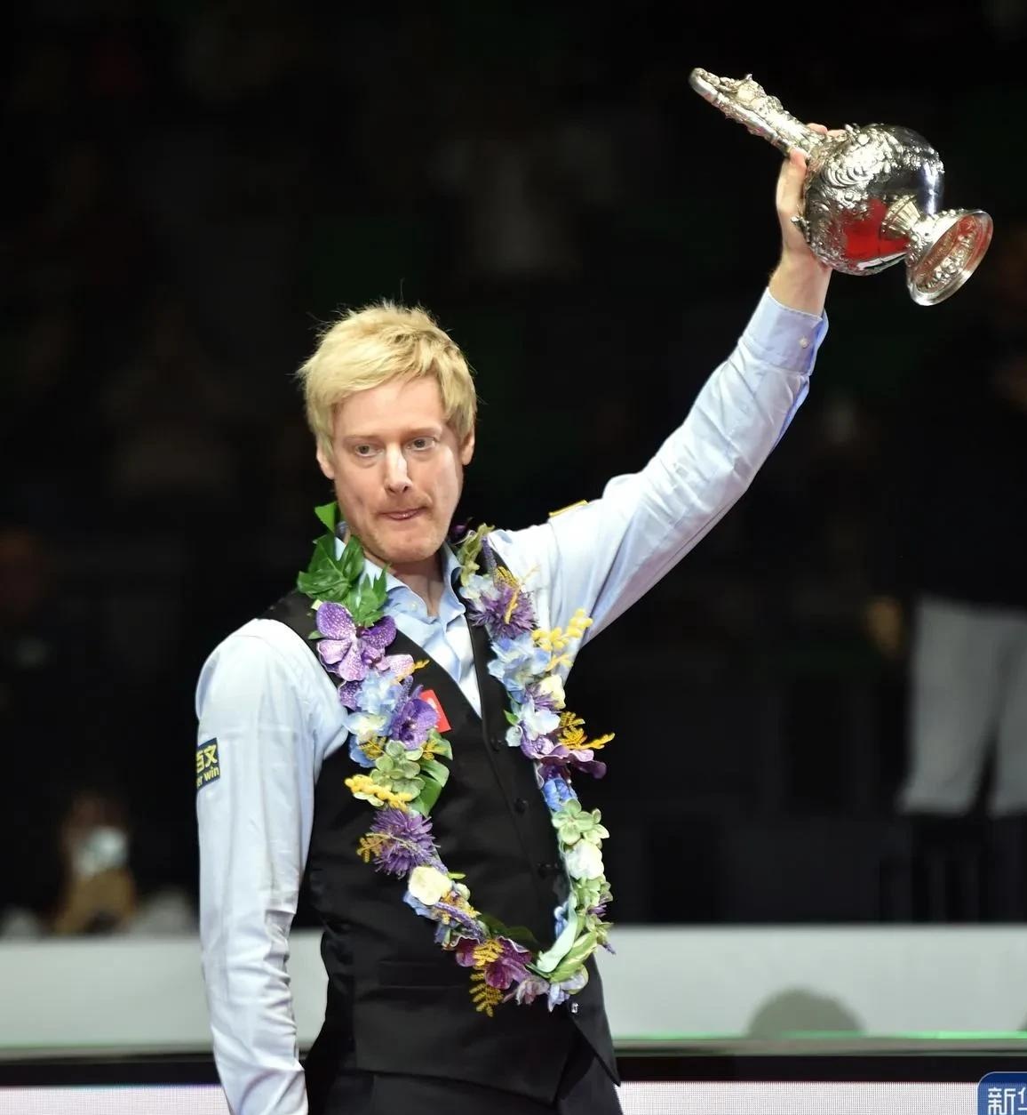 和推动足球 和推动足球