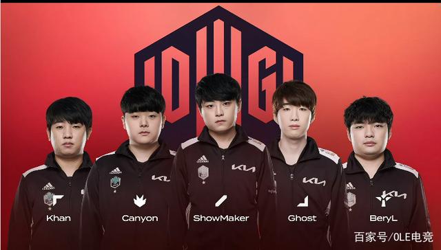 的姿态迎接 的姿态迎接