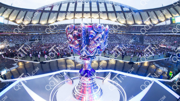 近身搏杀 近身搏杀