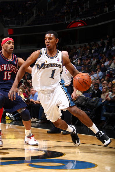 店带来约2 店带来约2